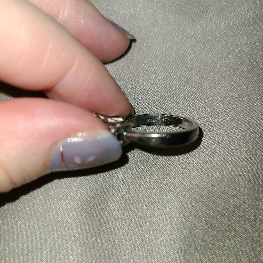 Platinum engagement ring 1.74 carat heart shaped sapphire with natural diamonds - Picture 3 of 11